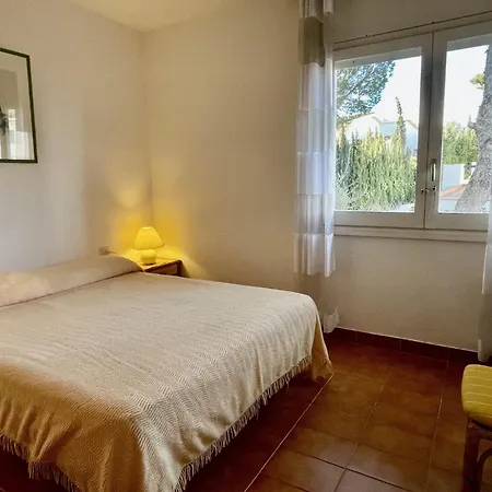 Puig Padro 10 1-1 Apartment