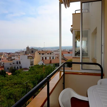 Puig Padro 10 1-1 Apartment *